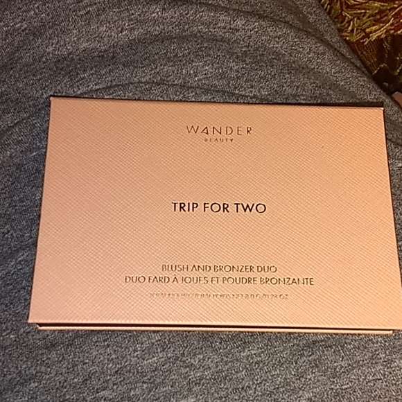 Wander Beauty Trip for Two Blush and Bronzer Duo - Picture 2 of 3
